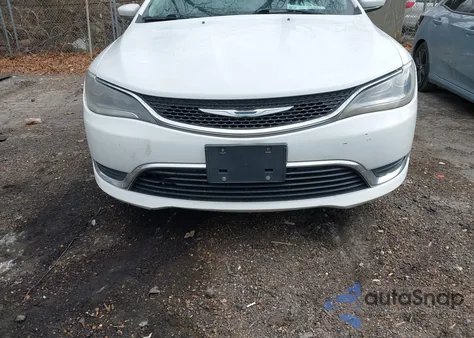 2015 Chrysler 200 Limited из США, поврежденный, VIN 1C3CCCAB9FN746176